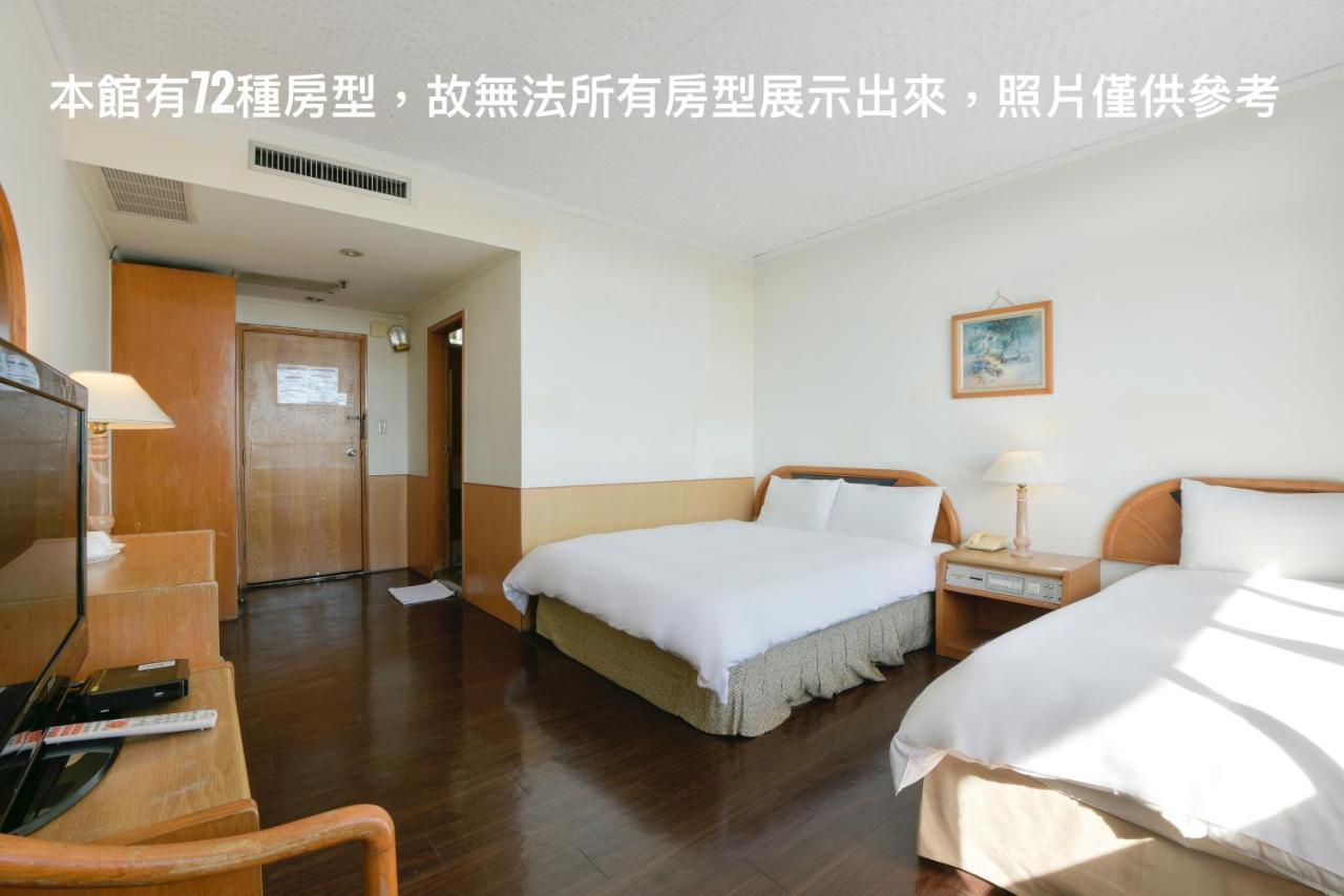 Back Home Hotel Città di Chiayi Esterno foto
